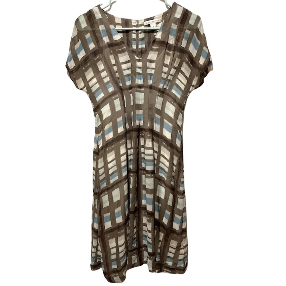 Banana Republic Abstract Pleated Dress - Picture 2 of 11